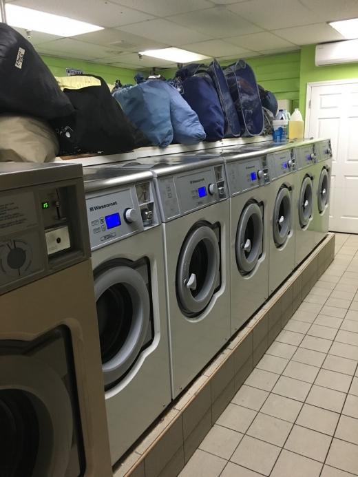 United Laundry in Queens City, New York, United States - #1 Photo of Point of interest, Establishment, Laundry