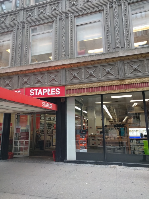 Staples in New York City, New York, United States - #1 Photo of Point of interest, Establishment, Store, Home goods store, Electronics store, Furniture store