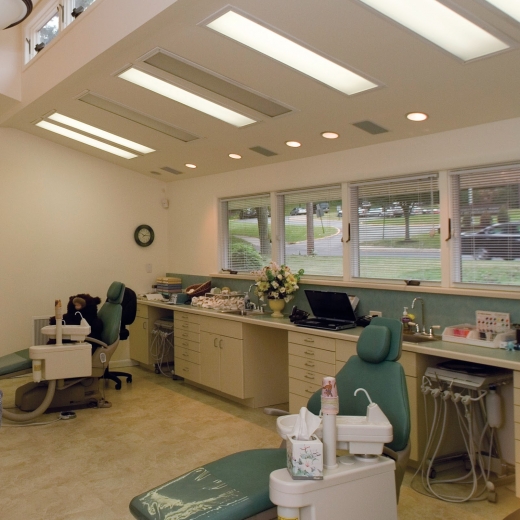 Dr. Robert V Kinoian, DMD, Specialist in Orthodontics & Dentofacial Orthopedics in Paramus City, New Jersey, United States - #1 Photo of Point of interest, Establishment, Health, Dentist