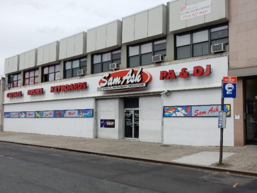 Sam Ash Music Stores in Queens City, New York, United States - #1 Photo of Point of interest, Establishment, Store