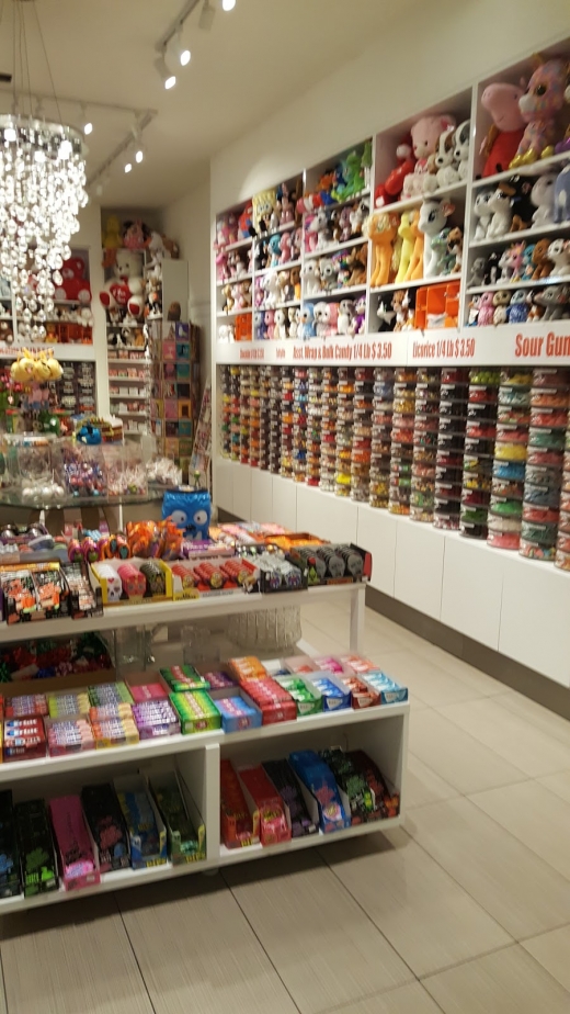 Yogurt & Candy World in New York City, New York, United States - #1 Photo of Food, Point of interest, Establishment, Store
