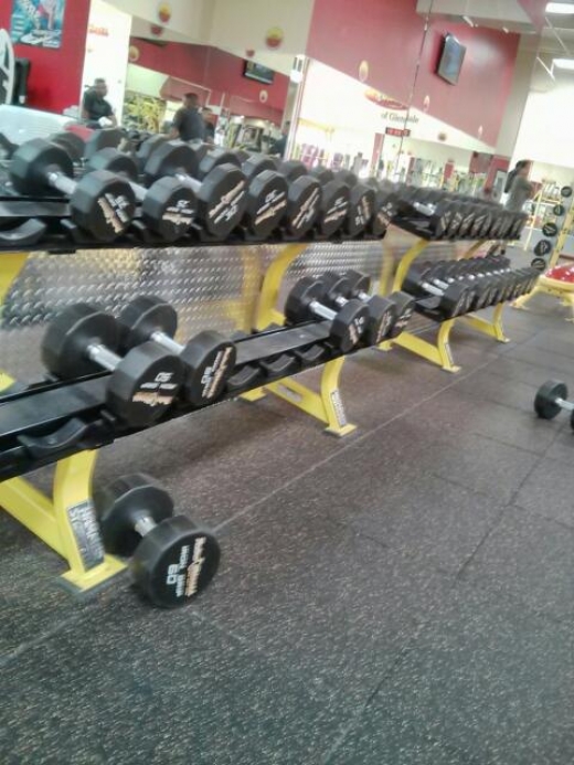 Retro Fitness in Glendale City, New York, United States - #2 Photo of Point of interest, Establishment, Health, Gym
