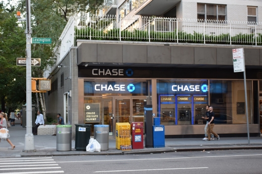 Photo by BROTHERS IN THE USA for Chase Bank