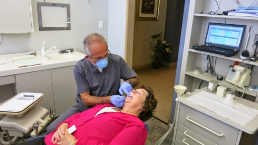 Dr. Alan Sezer, DDS in Roslyn City, New York, United States - #3 Photo of Point of interest, Establishment, Health, Dentist