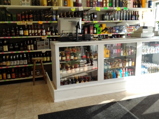 Front Street Liquor in Uniondale City, New York, United States - #2 Photo of Point of interest, Establishment, Store, Liquor store