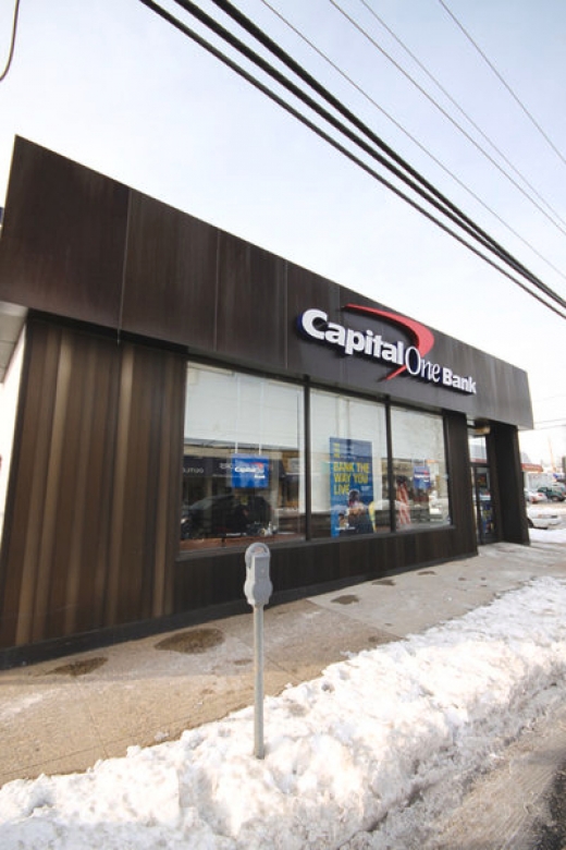 Capital One Bank in Valley Stream City, New York, United States - #1 Photo of Point of interest, Establishment, Finance, Atm, Bank