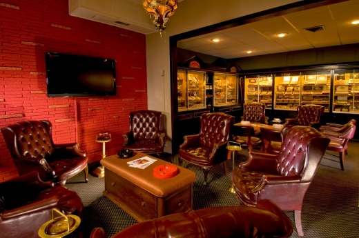 Casa Hispaniola Cigars Lounge in Englewood City, New Jersey, United States - #1 Photo of Point of interest, Establishment, Store