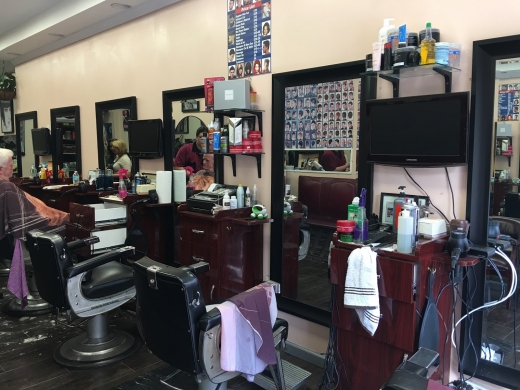 Elite Barber Shop Unisex Hair Salon in New York City, New York, United States - #1 Photo of Point of interest, Establishment, Health, Hair care