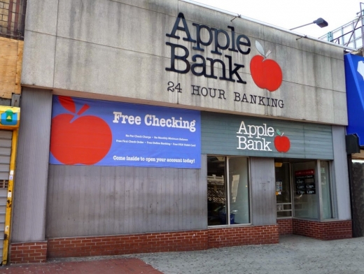 Photo by Apple Bank for Apple Bank