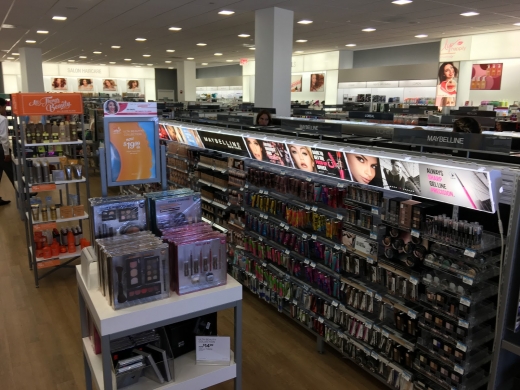 Ulta Beauty in Queens City, New York, United States - #4 Photo of Point of interest, Establishment, Store