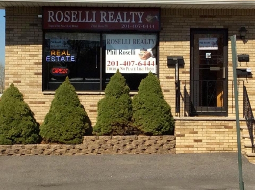 Roselli Real Estate in Lodi City, New Jersey, United States - #4 Photo of Point of interest, Establishment, Real estate agency