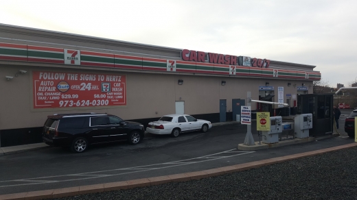 Fast Auto Services LLC in Newark City, New Jersey, United States - #3 Photo of Point of interest, Establishment, Car wash