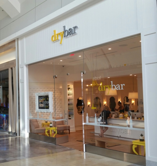 Drybar Paramus in Garden State Plaza in Paramus City, New Jersey, United States - #1 Photo of Point of interest, Establishment, Hair care