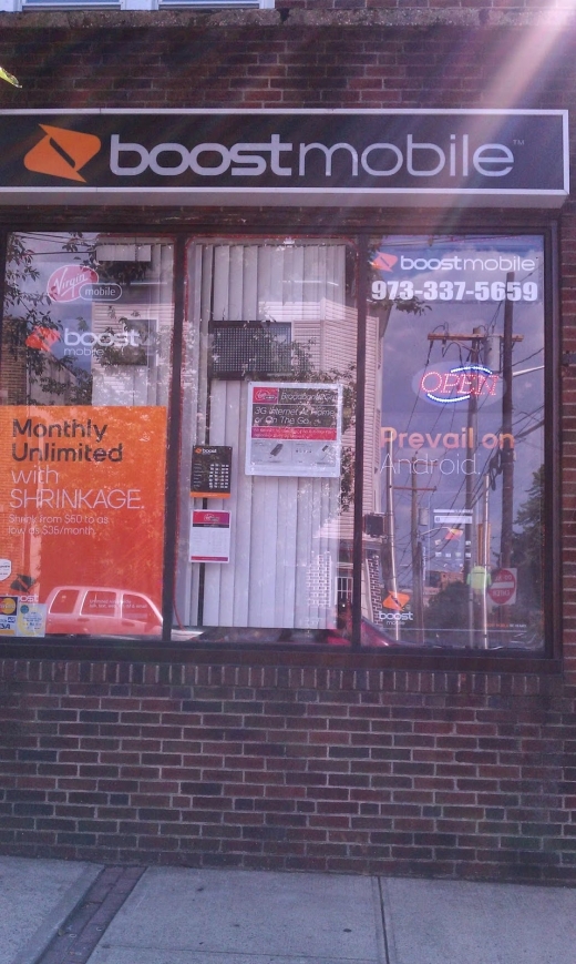 B&B Wireless in Belleville City, New Jersey, United States - #2 Photo of Point of interest, Establishment, Store, Electronics store