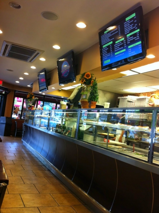 Full Moon Pizzeria in Bronx City, New York, United States - #3 Photo of Restaurant, Food, Point of interest, Establishment