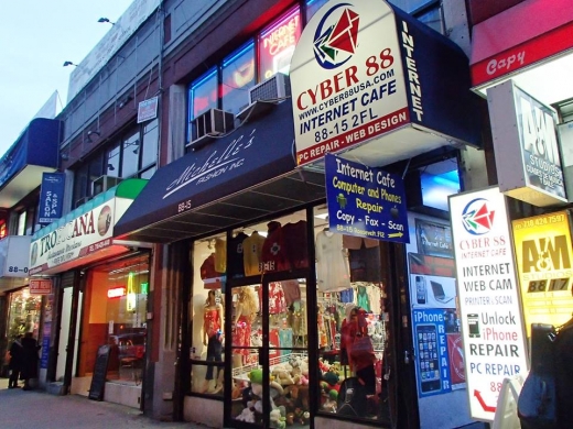 Internet Cafe Cyber 88 in Jackson Heights City, New York, United States - #1 Photo of Point of interest, Establishment, Store