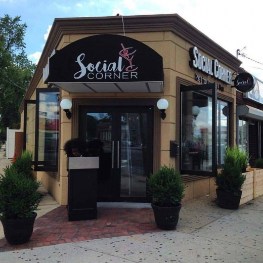 Social Corner Restaurant in Rosedale City, New York, United States - #2 Photo of Restaurant, Food, Point of interest, Establishment