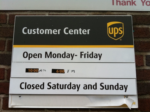 UPS Customer Center - NEWARK in Newark City, New Jersey, United States - #3 Photo of Point of interest, Establishment