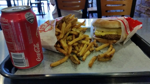 Petey's Burger in Astoria City, New York, United States - #2 Photo of Restaurant, Food, Point of interest, Establishment