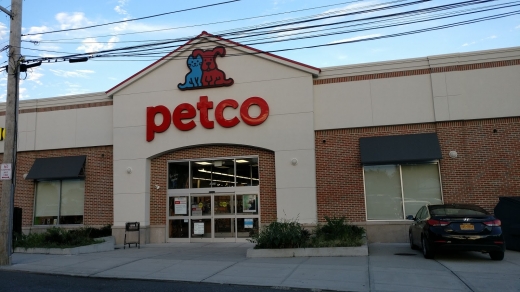 Petco Animal Supplies in Oceanside City, New York, United States - #1 Photo of Point of interest, Establishment, Store