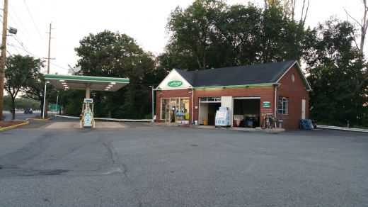 BP in Paramus City, New Jersey, United States - #2 Photo of Point of interest, Establishment, Gas station, Car repair