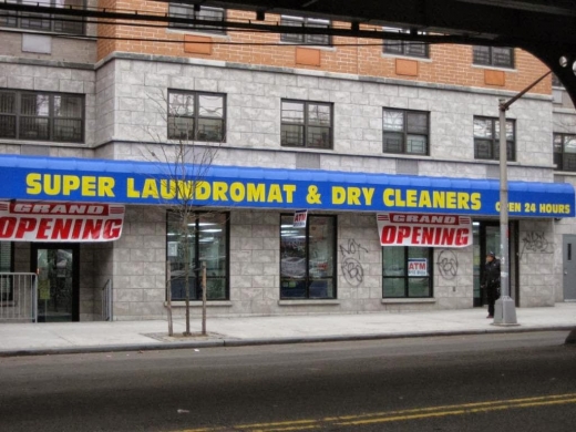 Nagle Super Laundromat & Dry Cleaners in New York City, New York, United States - #1 Photo of Point of interest, Establishment, Laundry