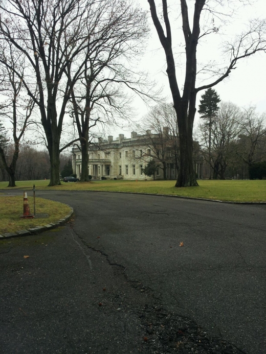 Winfield Hall in Glen Cove City, New York, United States - #1 Photo of Point of interest, Establishment