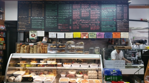 Freshco Grocery & Deli in New York City, New York, United States - #4 Photo of Restaurant, Food, Point of interest, Establishment, Store, Liquor store