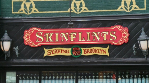 Skinflints in Brooklyn City, New York, United States - #2 Photo of Restaurant, Food, Point of interest, Establishment, Store, Meal takeaway, Bar