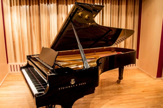 Photo by <br />
<b>Notice</b>:  Undefined index: user in <b>/home/www/activeuser/data/www/vaplace.com/core/views/default/photos.php</b> on line <b>128</b><br />
. Picture for Beethoven Pianos in New York City, New York, United States - Point of interest, Establishment, Store