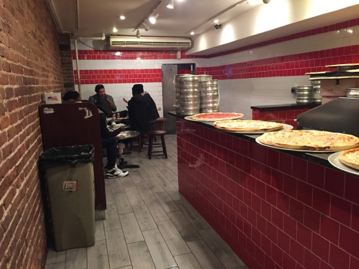 2 Bros Pizza in New York City, New York, United States - #2 Photo of Restaurant, Food, Point of interest, Establishment, Meal takeaway
