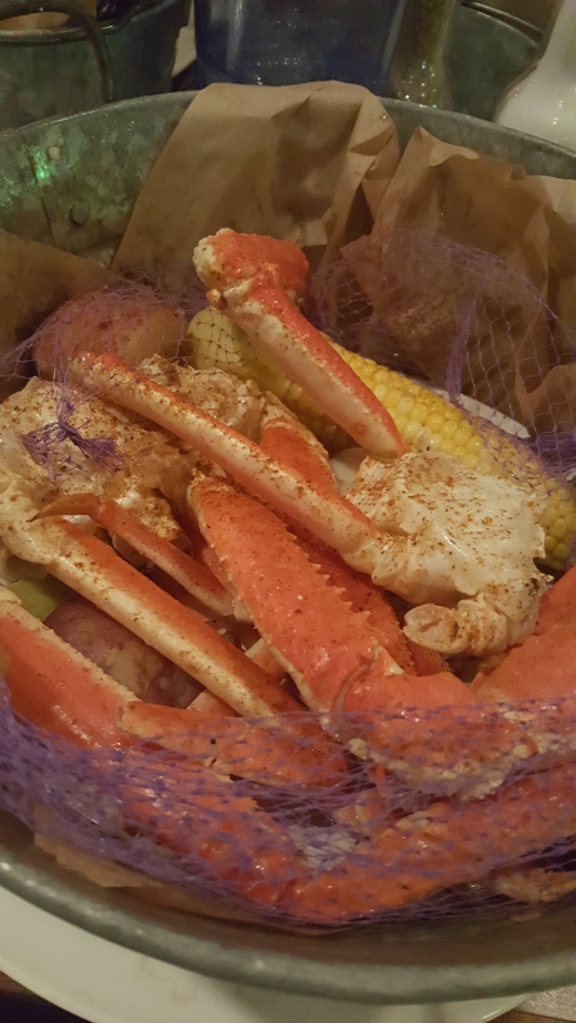 Joe's Crab Shack in Oceanside City, New York, United States - #4 Photo of Restaurant, Food, Point of interest, Establishment, Bar