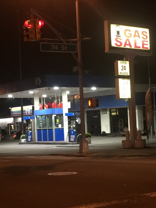 GAS SALE in Middle Village City, New York, United States - #1 Photo of Point of interest, Establishment, Gas station