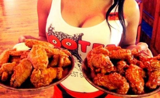 Hooters in Fresh Meadows City, New York, United States - #4 Photo of Restaurant, Food, Point of interest, Establishment