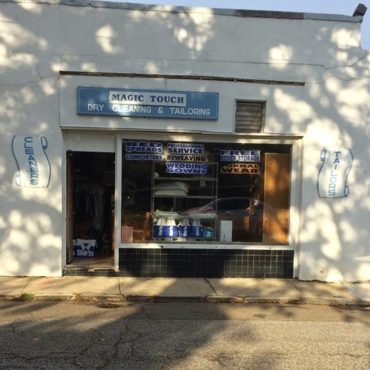 Magic Touch Cleaners in Larchmont City, New York, United States - #1 Photo of Point of interest, Establishment, Laundry