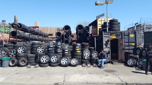 Photo by Lobero Rivas for 24Hr Flat Fix Tire Shop