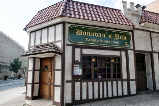 Donovan's Pub in Woodside City, New York, United States - #1 Photo of Restaurant, Food, Point of interest, Establishment, Bar