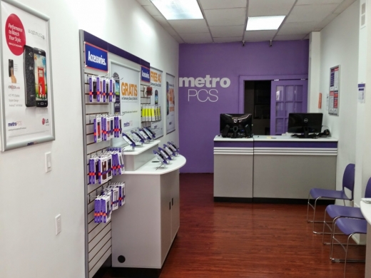 MetroPCS Authorized Dealer in New York City, New York, United States - #2 Photo of Point of interest, Establishment, Store