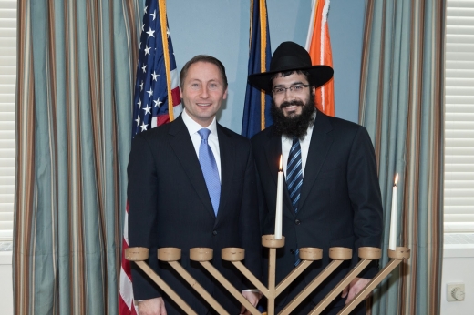 Photo by <br />
<b>Notice</b>:  Undefined index: user in <b>/home/www/activeuser/data/www/vaplace.com/core/views/default/photos.php</b> on line <b>128</b><br />
. Picture for Chabad Jewish Center of Bronxville in Bronxville City, New York, United States - Point of interest, Establishment, Place of worship, Synagogue
