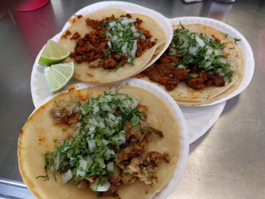 Photo by <br />
<b>Notice</b>:  Undefined index: user in <b>/home/www/activeuser/data/www/vaplace.com/core/views/default/photos.php</b> on line <b>128</b><br />
. Picture for Tacos Al Suadero in Queens City, New York, United States - Restaurant, Food, Point of interest, Establishment