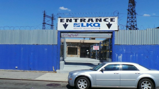 Photo by Walkertwentytwo NYC for LKQ Hunts Point Auto Parts