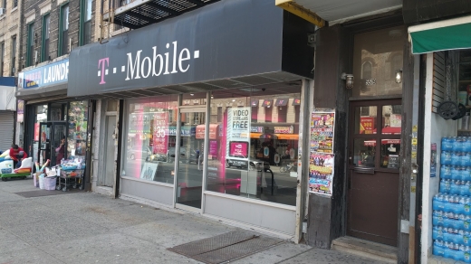 Photo by Tewfik B. for T-Mobile Brooklyn
