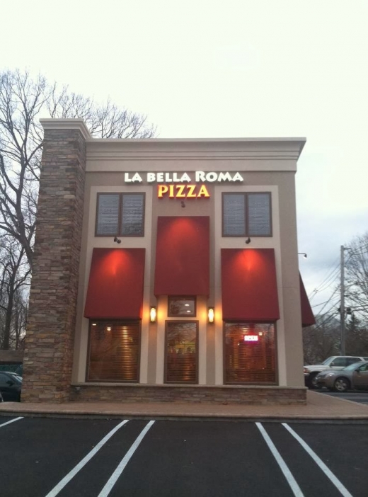La Bella Roma Pizzeria in Paramus City, New Jersey, United States - #2 Photo of Restaurant, Food, Point of interest, Establishment