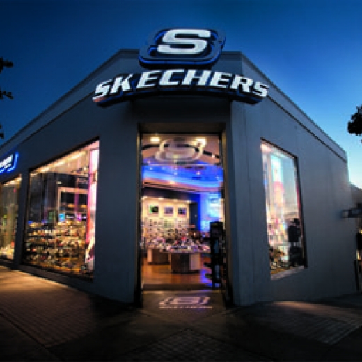 SKECHERS Factory Outlet in Bronx City, New York, United States - #2 Photo of Point of interest, Establishment, Store, Shoe store