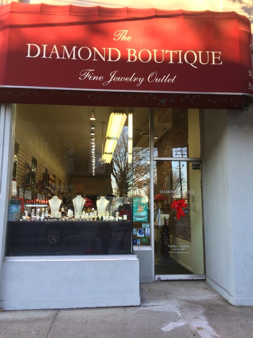 Diamond Boutique in Port Washington City, New York, United States - #1 Photo of Point of interest, Establishment, Finance, Store, Jewelry store, Clothing store