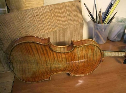 Photo by Peter Lam, Violin Maker for Peter Lam, Violin Maker