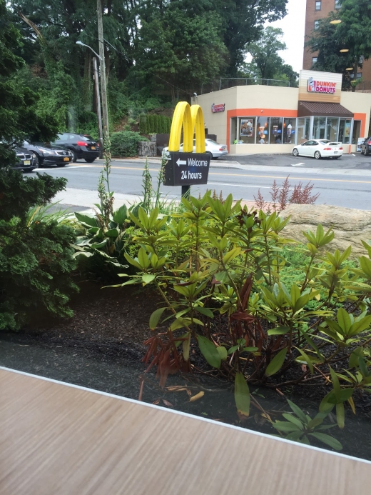 McDonald's in Port Chester City, New York, United States - #1 Photo of Restaurant, Food, Point of interest, Establishment