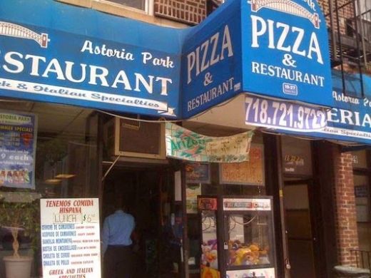 Astoria Park Pizzeria in Astoria City, New York, United States - #1 Photo of Restaurant, Food, Point of interest, Establishment