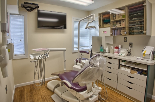 Joel Heller DMD in Rockville Centre City, New York, United States - #2 Photo of Point of interest, Establishment, Health, Dentist