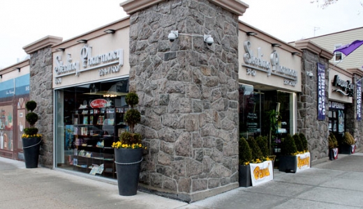 Sterling Pharmacy in Bayside City, New York, United States - #3 Photo of Point of interest, Establishment, Store, Health, Pharmacy